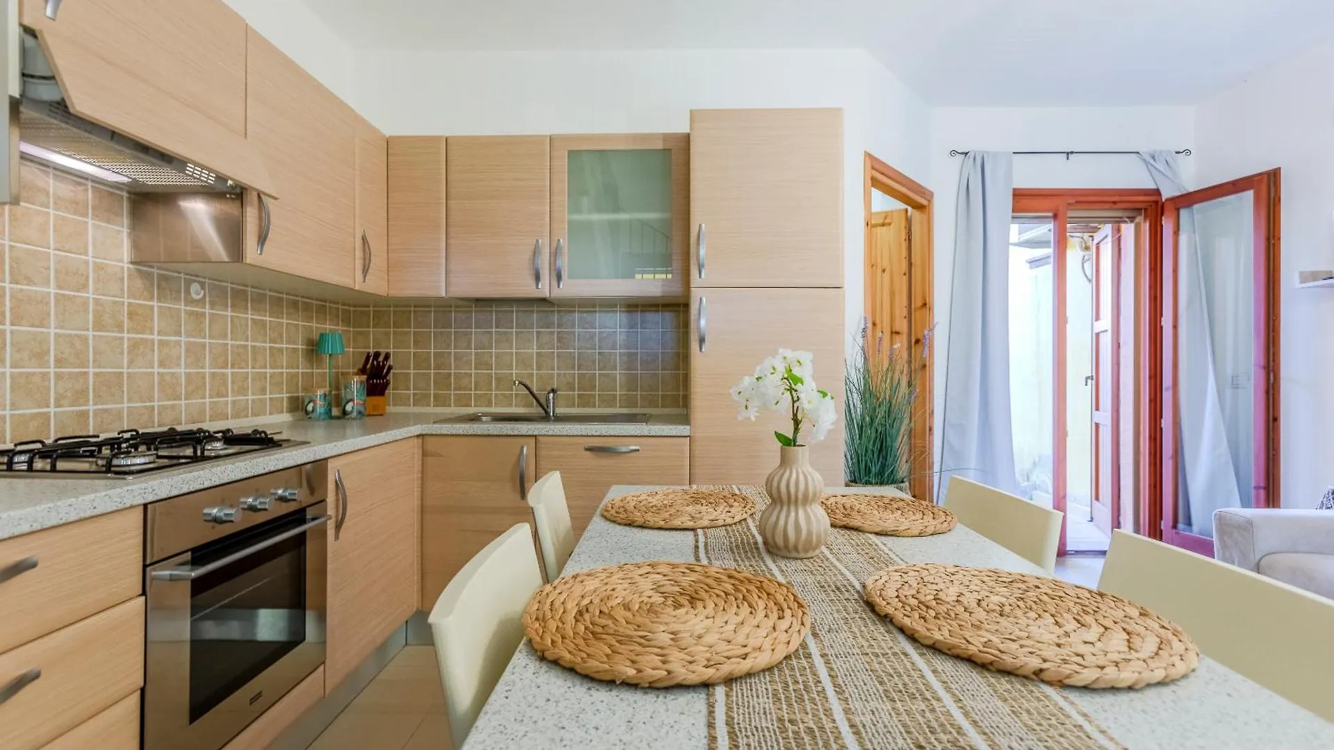 Villa Emerald Private Compound Swimming Pool SantʼAnna Arresi