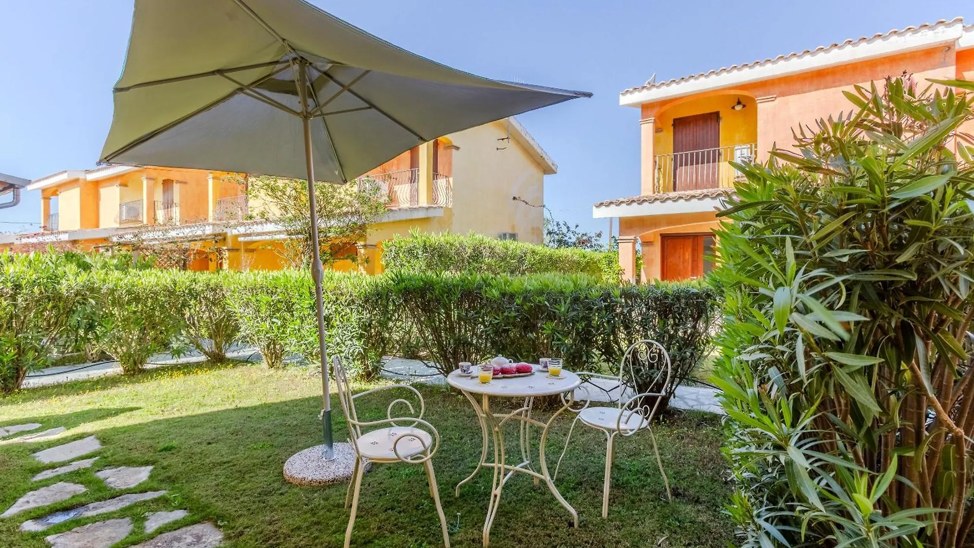 Villa Emerald Private Compound Swimming Pool SantʼAnna Arresi