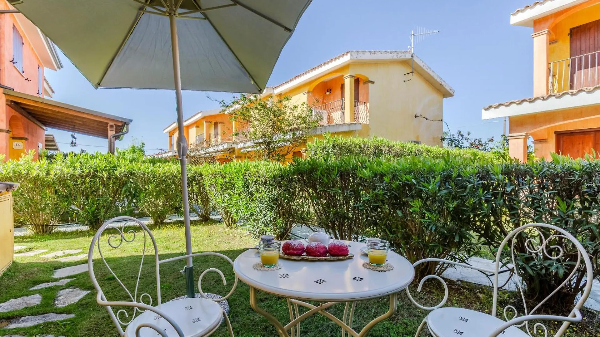 Villa Emerald Private Compound Swimming Pool SantʼAnna Arresi