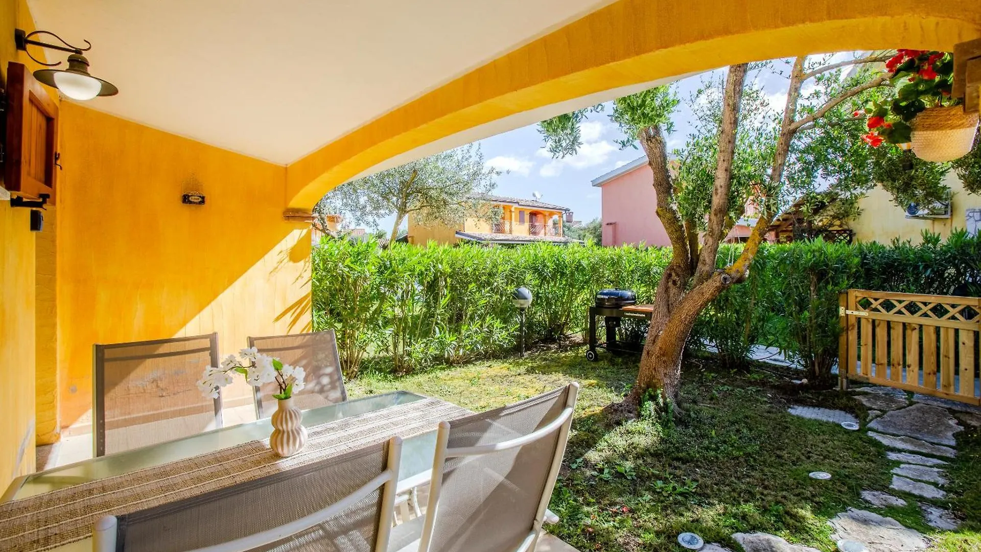Villa Emerald Private Compound Swimming Pool Sant'Anna Arresi Italy